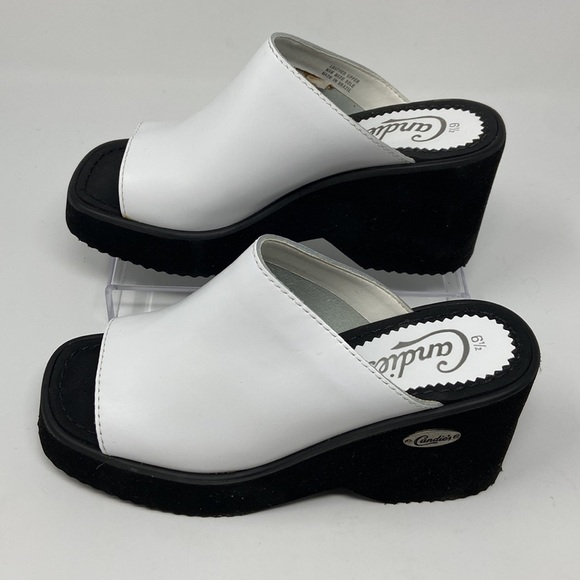 Y2K Candies White Leather Wedge SIZE 6 1/2 New in Box! - Picture 3 of 8